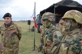 Esercitazione sul campo per gli Allievi Ufficiali dell'Accademia (foto Esercito Italiano)