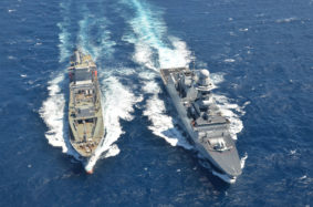 Nave Carabiniere con la Australian Navy (foto Marina Militare)