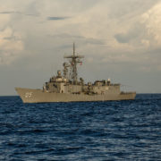 Nave Carabiniere con la Australian Navy (foto Marina Militare)