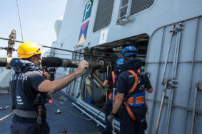 Nave Carabiniere con la Australian Navy (foto Marina Militare)