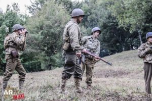 GERMOGLI PH: 18 SETTEMBRE 2017 SCARPERIA PASSO DEL GIOGO RIEVOCAZIONE STORICA SECONDA GUERRA MONDIALE LIBERAZIONE DI MONTE ALTUZZO UN TUFFO NELLA STORIA MILITARIA WWII RENACTOR SOLTATI TEDESCHI E AMERICANI