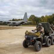 Folgore: esercitazione in germania (foto Stato Maggiore Difesa)