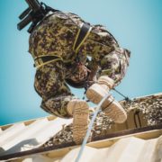 Alpini addestrano truppe afgane (foto Stato Maggiore Difesa)