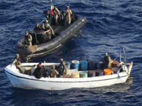 Nave Virginio Fasan anti pirateria Somalia (foto Marina Militare)