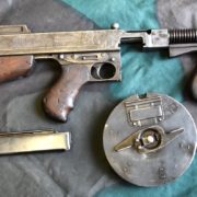 Thompson submachine gun: mitra armi II guerra mondiale armymag