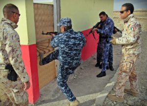 Alpini addestrano truppe irachene