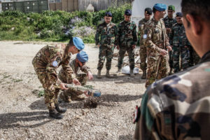 Caschi blu italiani in Libano missione Unifil (foto Stato Maggiore Difesa)