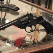 Revolver Enfield N° 2, le armi della seconda guerra mondiale