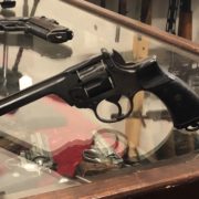 Revolver Enfield N° 2, le armi della seconda guerra mondiale