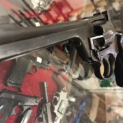 Revolver Enfield N° 2, le armi della seconda guerra mondiale