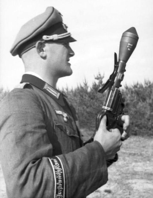 Russland, Soldat der Division "Großdeutschland" (Bundesarchiv) con una sturmpistole