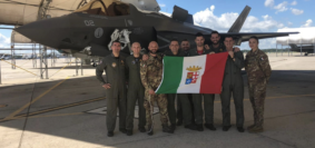 F35 della Marina Militare in volo per addestramento verso la base dei Marines di Beaufort (foto Marina Militare)