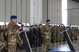 Cambio in comando al 3° reggimento elicotteri operazioni speciali Aldebaran (foto esercito italiano)