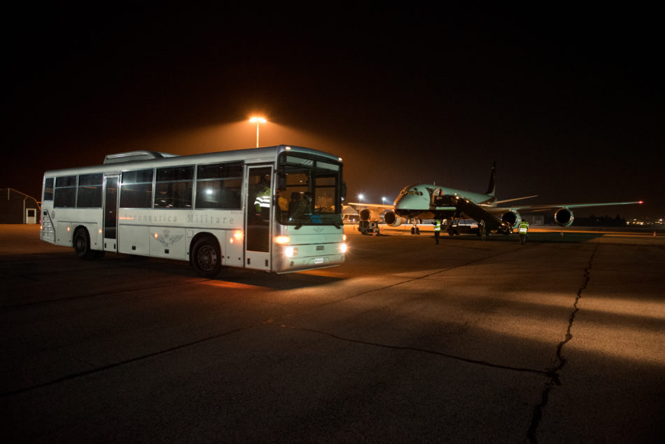 Samaritan’s Purse dona un ospedale da campo Aeronautica militare