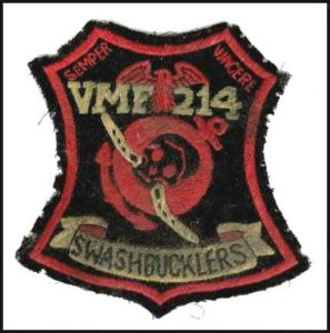 La prima patch della squadriglia VMF-214 Swashbucklers