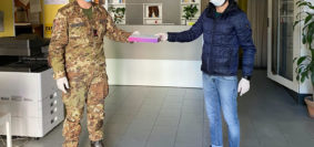 Istituto Cellini consegna Pc Esercito
