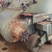 Restauro Sherman Firefly CRCS onus cingoli e ruote per conoscere la storia