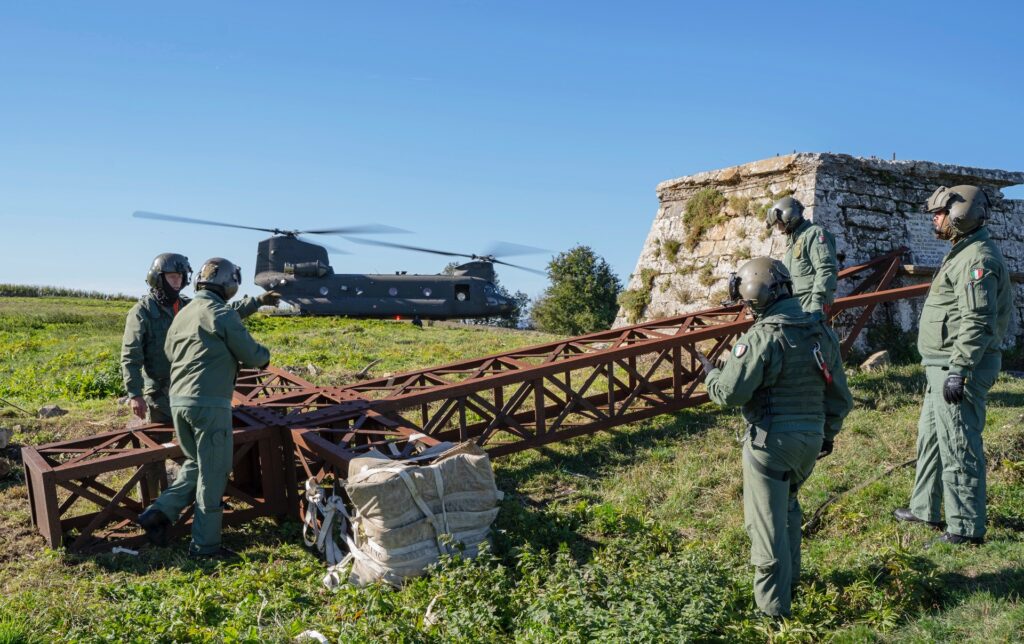 Esercito: riposizionata la Croce del Sasso di Simone