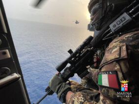 operazione anti pirateria marina militare