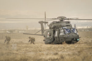 missione recovery personnel Afghanistan folgore (foto Esercito Italiano)