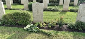 Papa Francesco, messa defunti al Rome War Cemetery CWGC